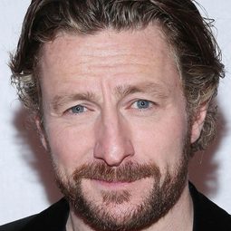 彼得·費迪南多 飾演 Cutter