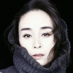 Wu Juejin 飾演 Niu Xiangxiang