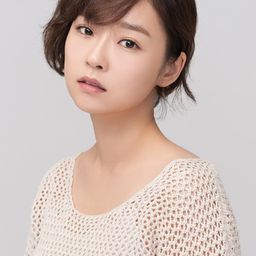 李彩恩 飾演 Yoo Jae-Eun
