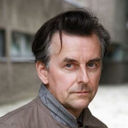 Johannes Silberschneider 飾演 Chancellor / Chauffeur