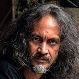 Egy Fedly - 一國之師：佐格羅阿米諾多演員 飾演Ibrahim Djamali