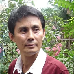 李虎城 飾演 Grandpa Zheng