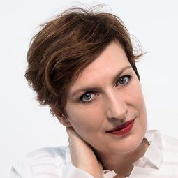 Sarah Connolly - 蒂朵與艾尼亞斯演員 飾演Dido