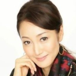 渋谷亜希 飾演 西野 恵