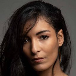 Sieme Miladi - 宿命，吾愛演員 飾演Sieme