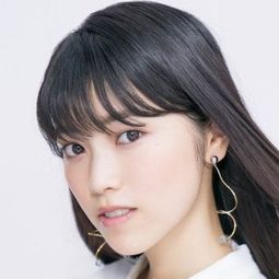 石原 夏織 飾演 Rita (voice)