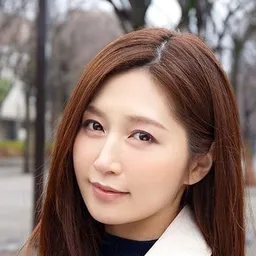 佐佐木明希 飾演 