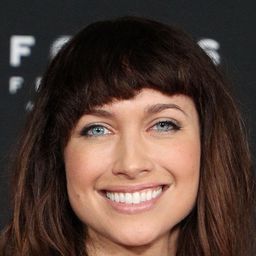 瑪雅拉·沃許 飾演 Michelle