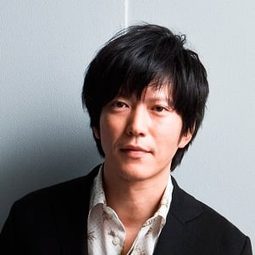 田辺誠一 飾演 崎野竜夫