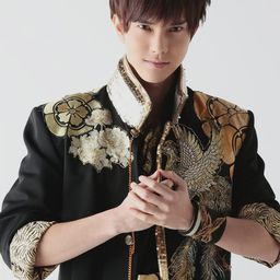 水野勝 飾演 Hajime Oshidori