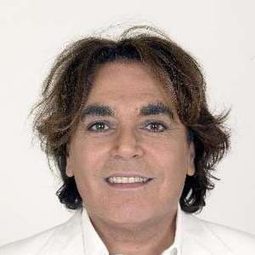 Leopoldo Mastelloni 飾演 Bonifacio VIII