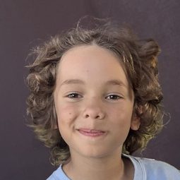 莫特·艾格·亞克 - 寧養避風港 2演員 飾演Can