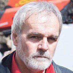 Slobodan Ćustić 飾演 Švaba