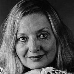 Bette Henritze 飾演 Mrs. Leacock