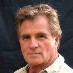 Nick Hardin 飾演 The Negotiator