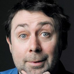 Sean Hughes 飾演 Self