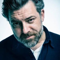 Geert Van Rampelberg 飾演 Raf