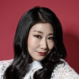 羅美蘭 - 賺錢浪漫史演員 飾演Landlady