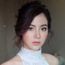 平采娜 - 真心騙徒演員 飾演Ina