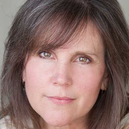 Mary Tanner Bailey 飾演 Rose Fisher