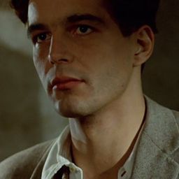 Wulf Kessler 飾演 Hans Scholl