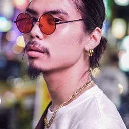 安田ユウ 飾演 Danan