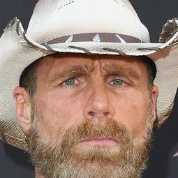 Michael Shawn Hickenbottom 飾演 