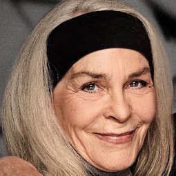 Elsebeth Steentoft - 針孔正義演員 飾演