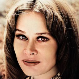 卡倫·布雷克 - Airports演員 飾演