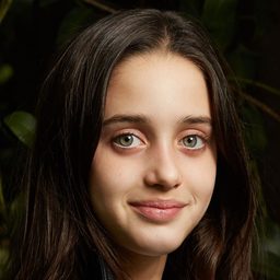 Emma Bercovici 飾演 Diddy