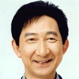 津村 秀祐 飾演 Manager Yohei