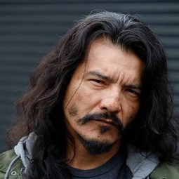 Pancho Cardena 飾演 Pirate Leader