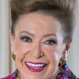 Mary Higgins Clark - My Gal Sunday編劇