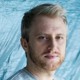 多布羅米爾·迪梅茨基 飾演 Krzysztof Jedynak