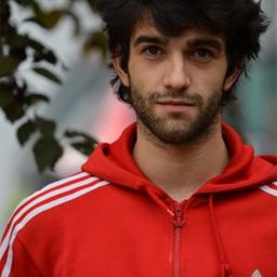 Gabriel Da Costa 飾演 Lillas Pastia