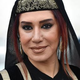 Nasim Adabi 飾演 Ziba's Mother