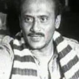 Kali Bannerjee 飾演 Wang Lu