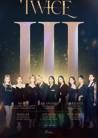 《TWICE 2021 第 4 次世界巡迴演唱會 『Ⅲ』 in 首爾》電影海報