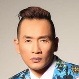 Datuk AC Mizal 飾演 Ginger Ghost 2