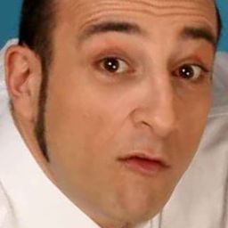 Raffaele Ferrante 飾演 Lello