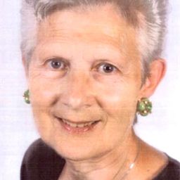 Eva Vanicek - The Wicked演員 飾演Madre