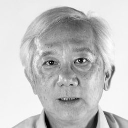 Ho Kay Tat 飾演 Self - Publisher 'The Edge'
