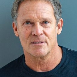 Christian Tramitz 飾演 Cornelius (voice)