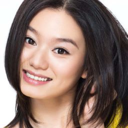 唐小喜 飾演 Xiao Qing (voice)