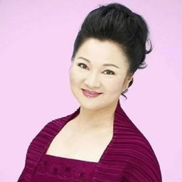 白冰冰 飾演 Ah Hua