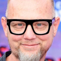 Justin Thompson - 蜘蛛俠：飛躍蜘蛛宇宙導演