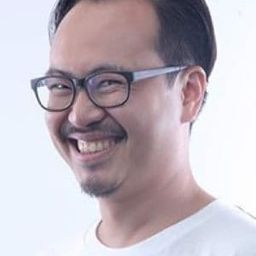 馬汀·安努格拉 飾演 Zion