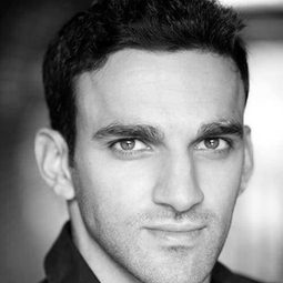 Davood Ghadami - 異星戰場：強卡特戰記演員 飾演Stayman #3