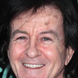 Lee Ving - 狠將奇兵演員 飾演Greer