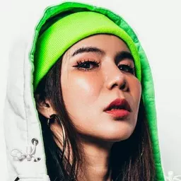 陳姿陵 飾演 Nikki Hsieh